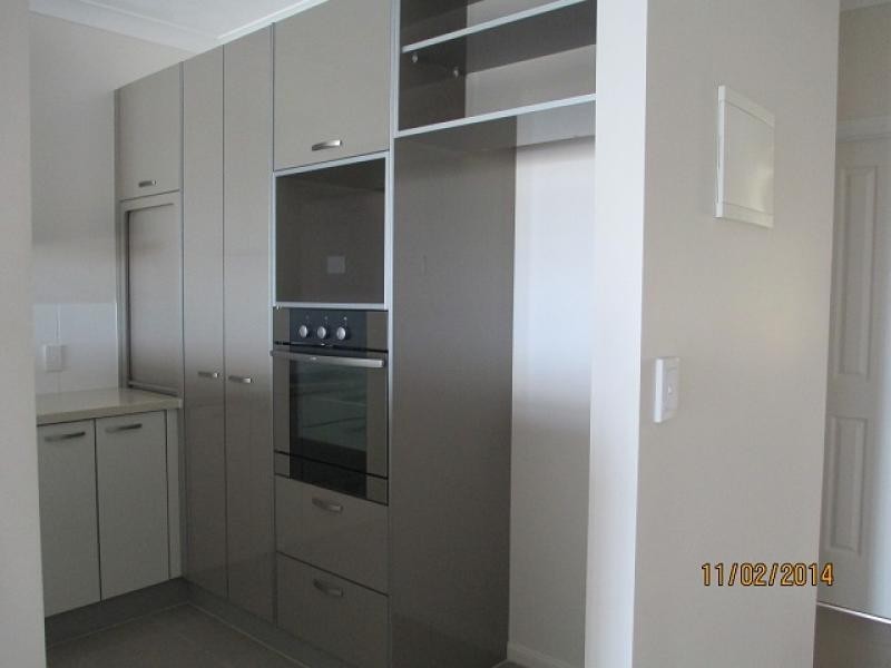 82 / 42 Warburton Street, North Ward QLD 4810