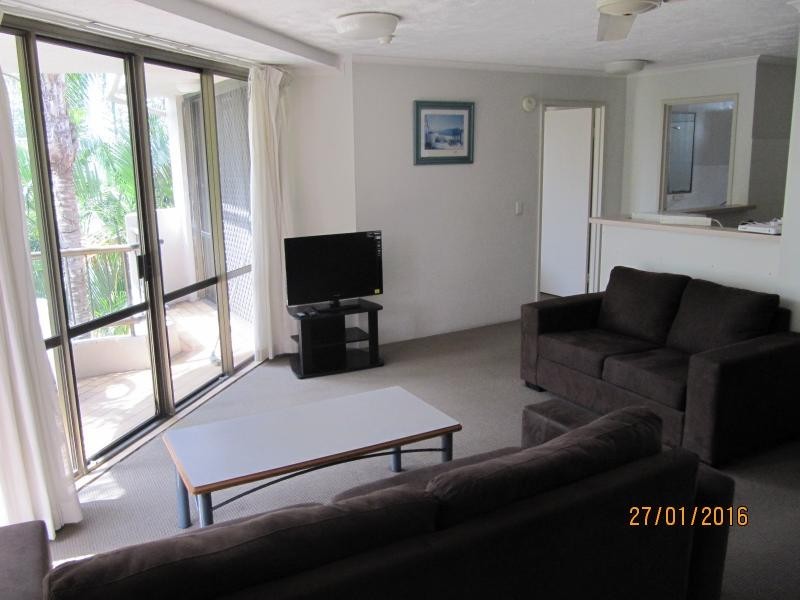 38 Enderley Avenue, Surfers Paradise QLD 4217