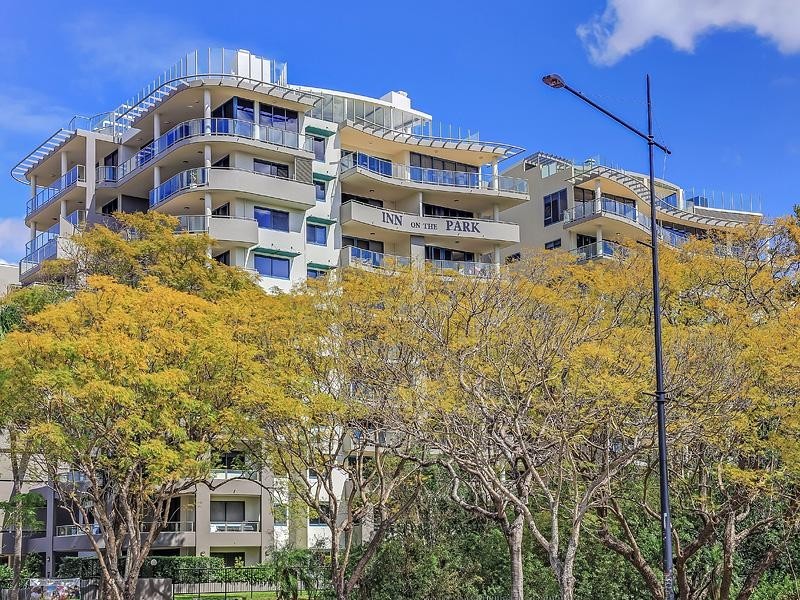 21 Patrick Lane, Toowong QLD 4066