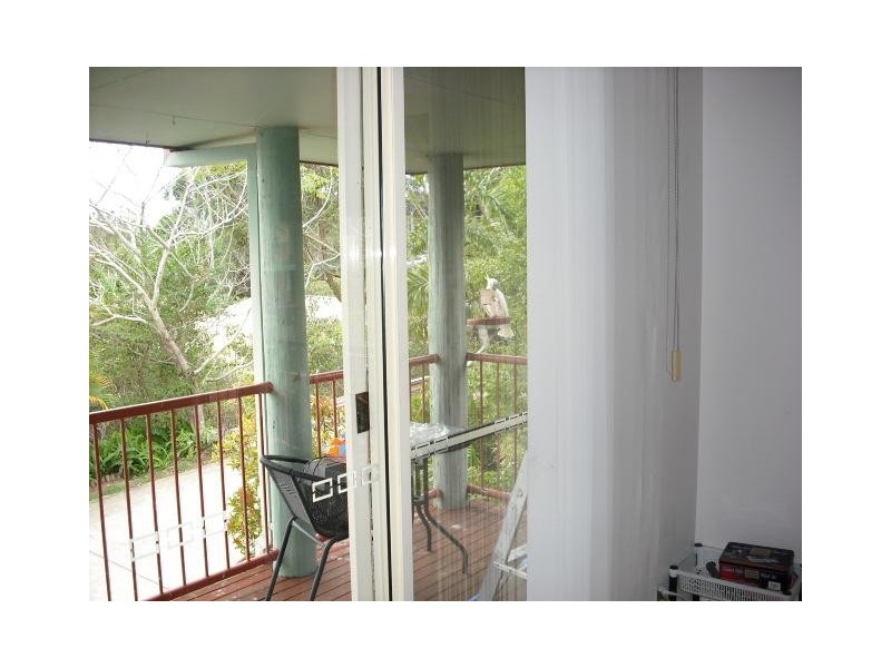 31 Simpons Road, Elanora QLD 4221