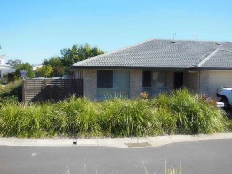 106 / 230 Pulgul St, Urangan QLD 4655