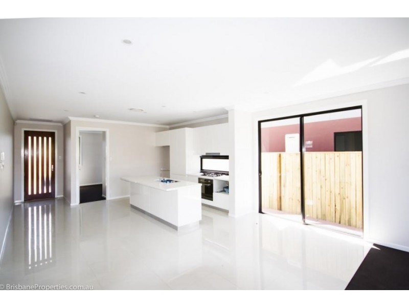 13 / 74 Grace Street, Wulkuraka QLD 4305