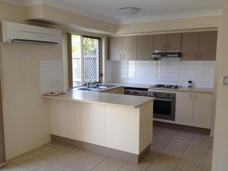 38 Johnston Street, Carina QLD 4152