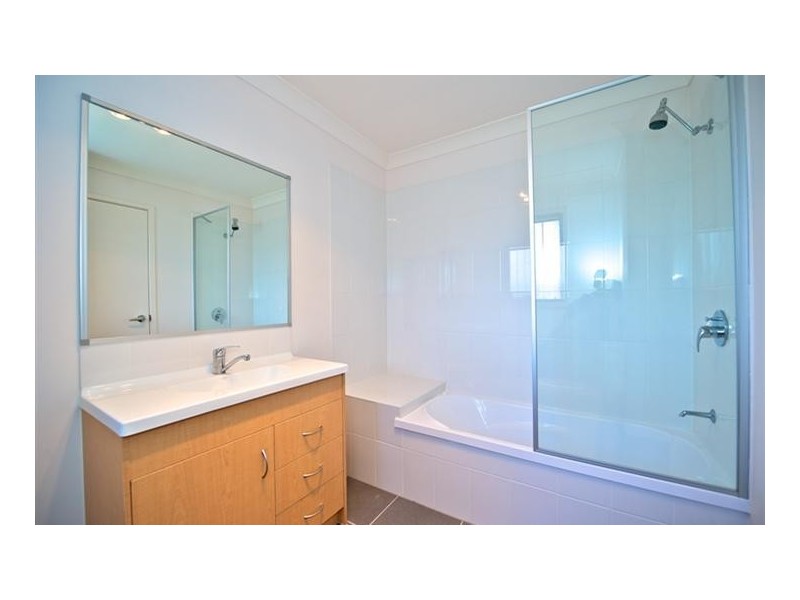 74 / 266 Henty Drive, Redbank Plains QLD 4301