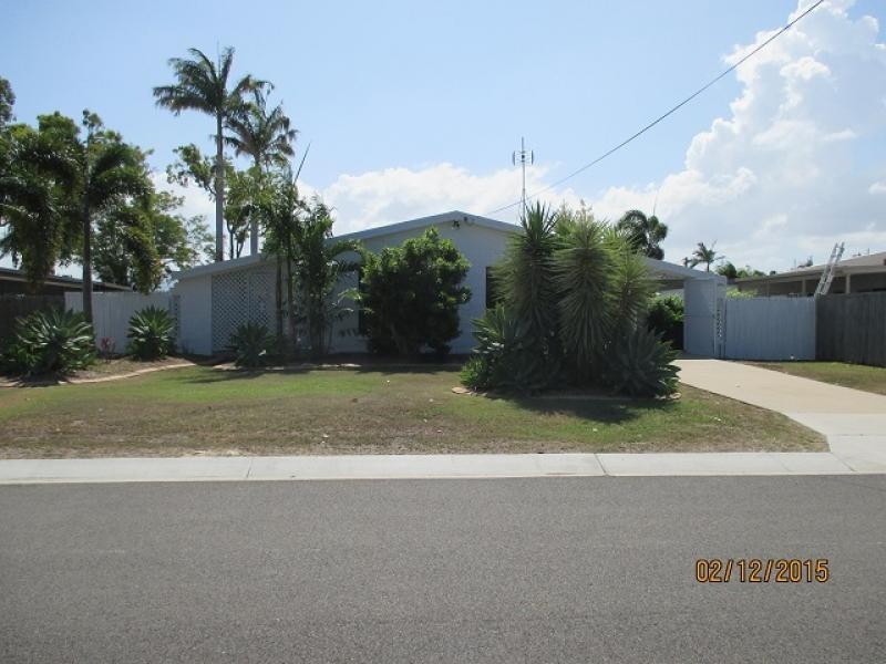 19 Leila Avenue, Rasmussen QLD 4815