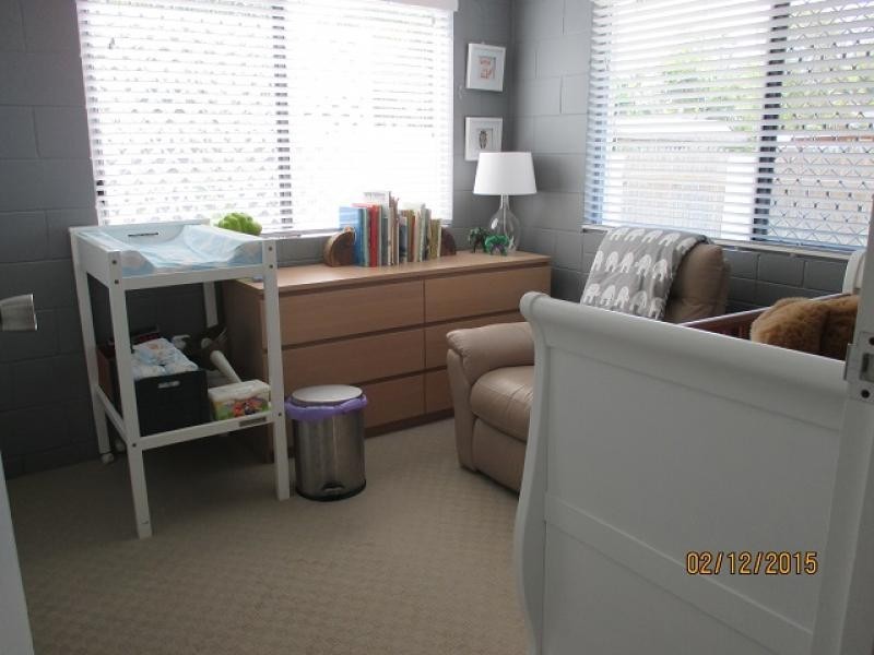 19 Leila Avenue, Rasmussen QLD 4815