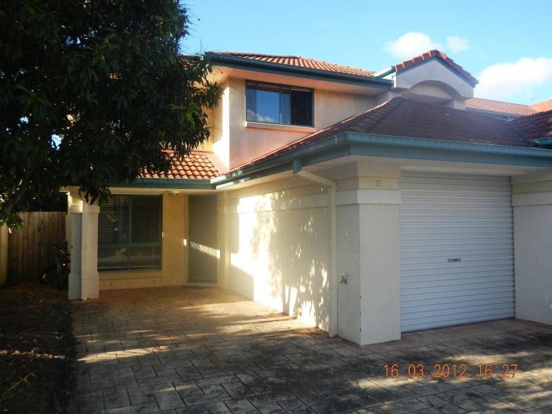 1/28 Ancona St, Carrara QLD 4211