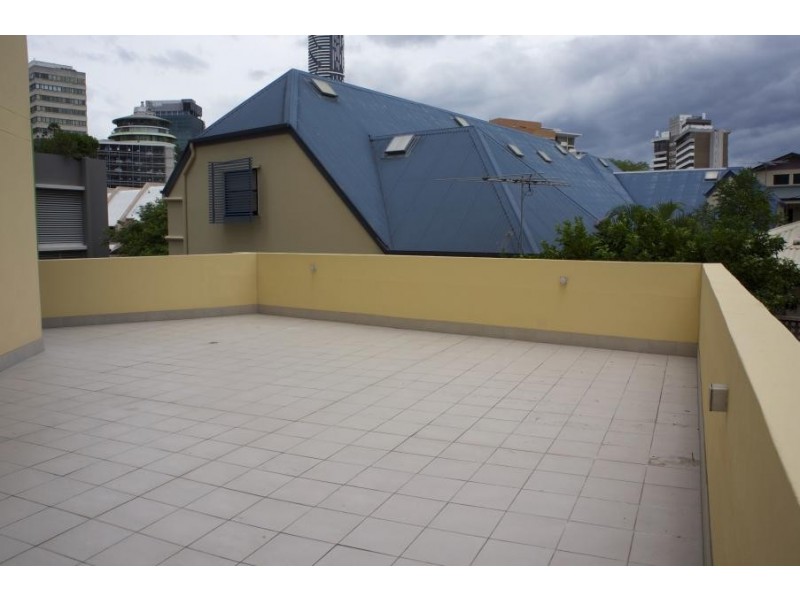 1/474 Upper Edward Street, Spring Hill QLD 4000