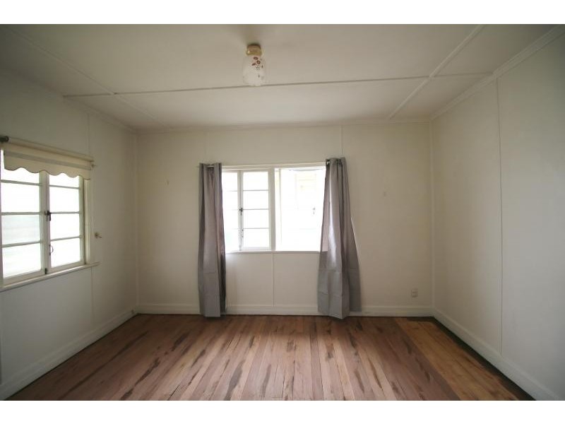 49 Nudgee road, Hamilton QLD 4007