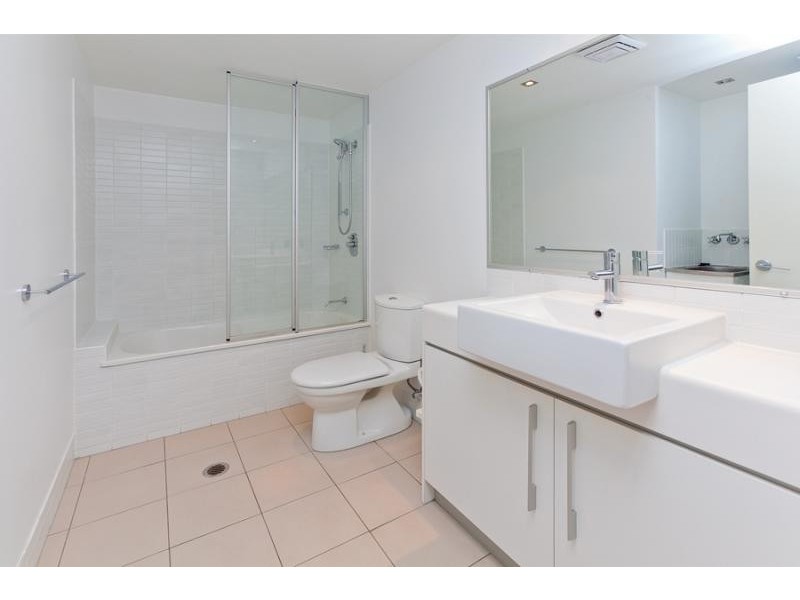 1 Ella St, Newstead QLD 4006