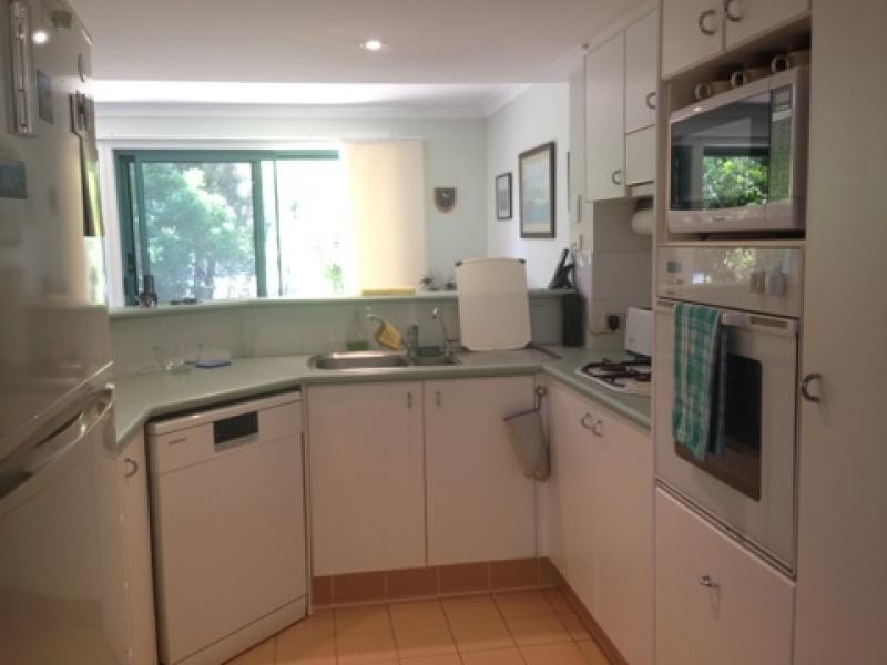 Hope Island QLD 4212