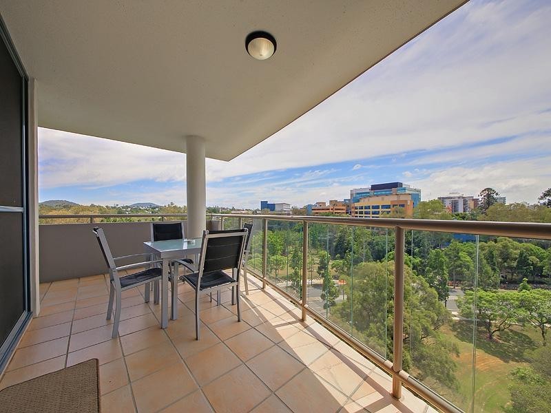 21 Patrick Lane, Toowong QLD 4066