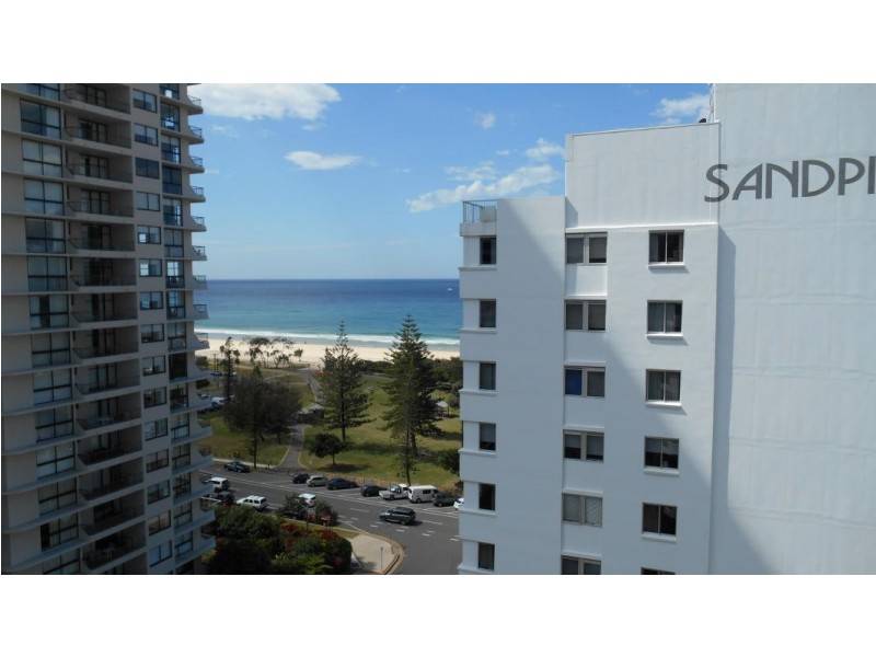 8 Albert Aveue, Broadbeach QLD 4218