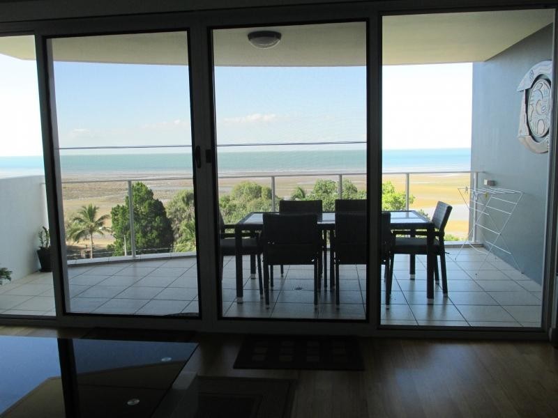 unit 503 / 241 Esplanade, Pialba QLD 4655