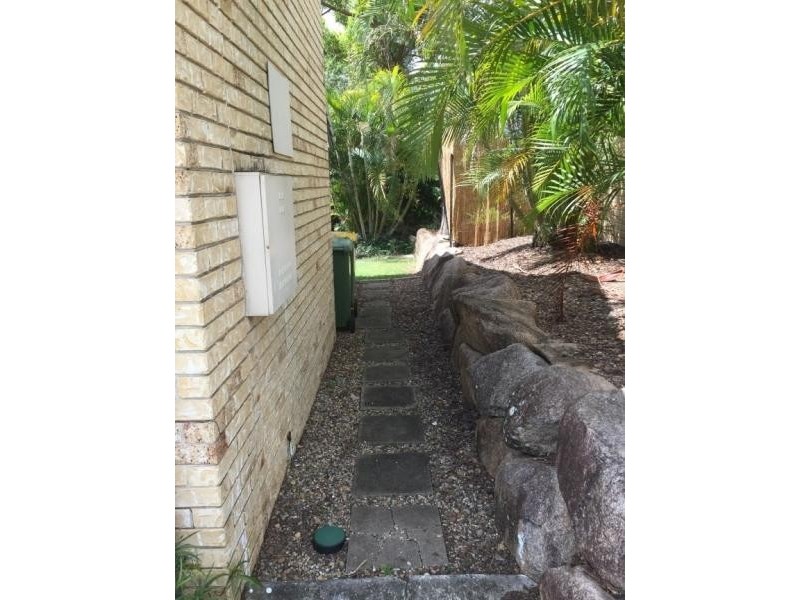 2a / 266 Henty Drive, Redbank Plains QLD 4301