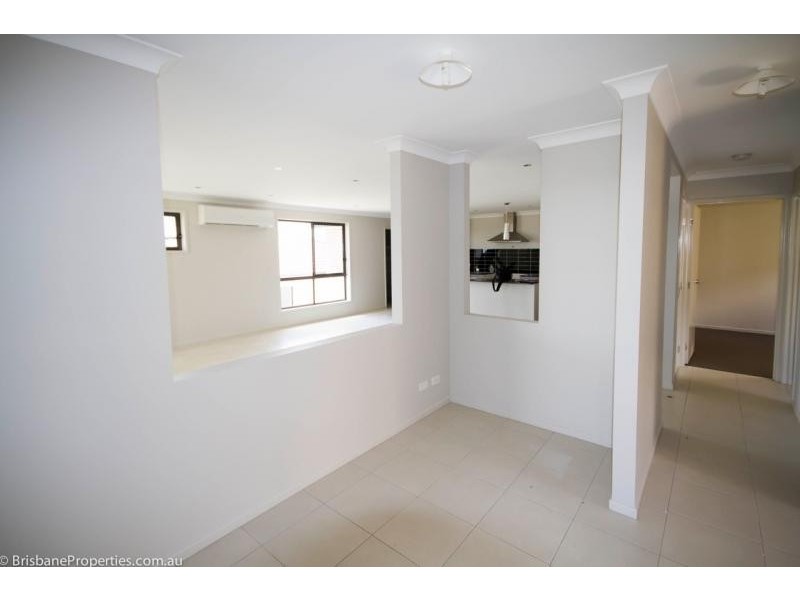 13 Calandra, Redbank Plains QLD 4301