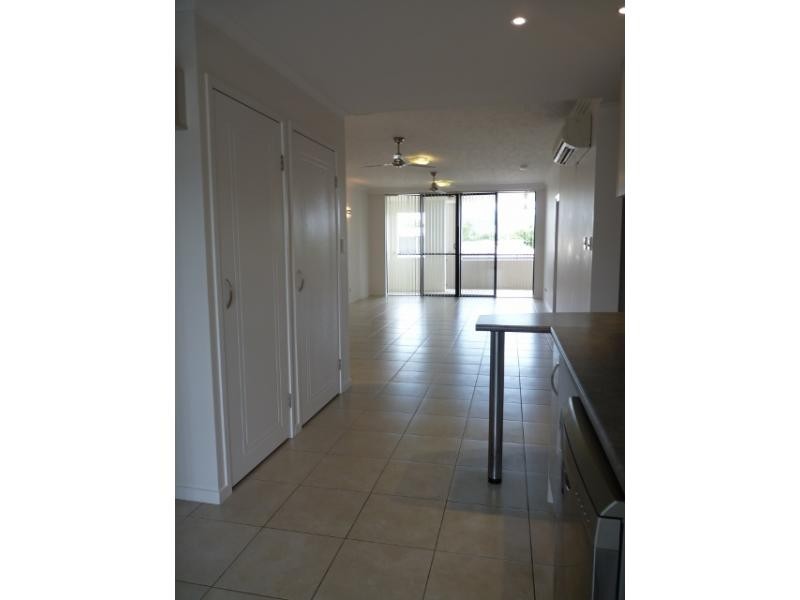 1 / 6-24 Henry Street, West End QLD 4810