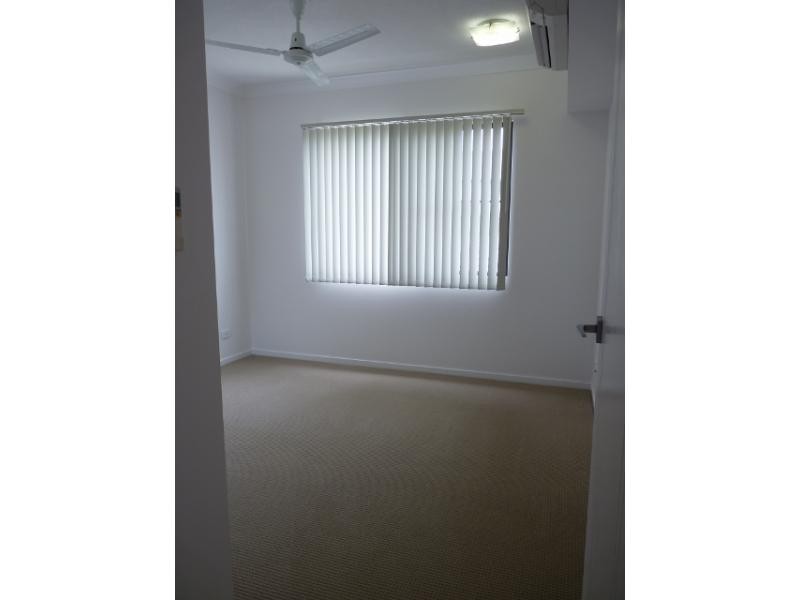 1 / 6-24 Henry Street, West End QLD 4810