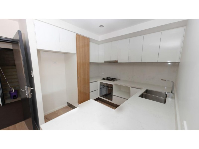 29 Gordon, Milton QLD 4064
