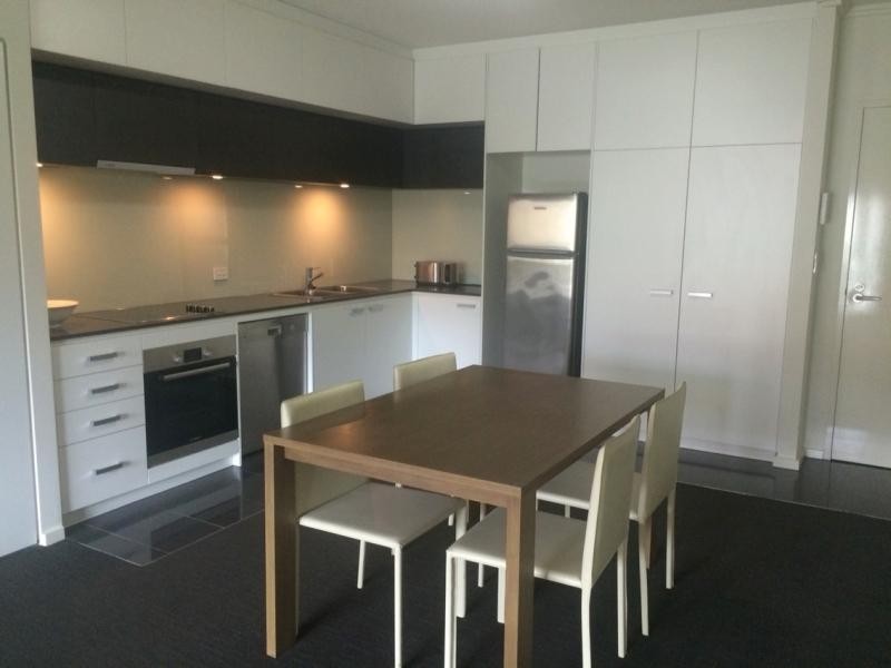 18/75 Barker Street, New Farm QLD 4005