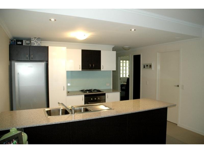 10 / 24 Allwood St, Indooroopilly QLD 4068