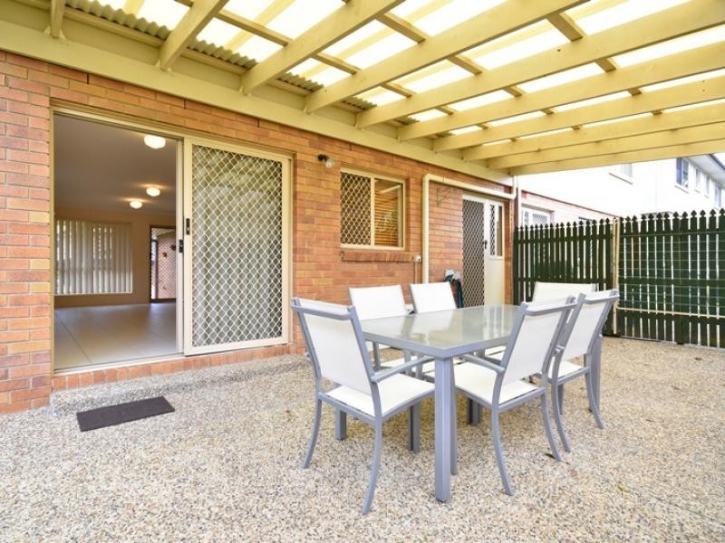 77 Nursery Ave, Runcorn QLD 4113