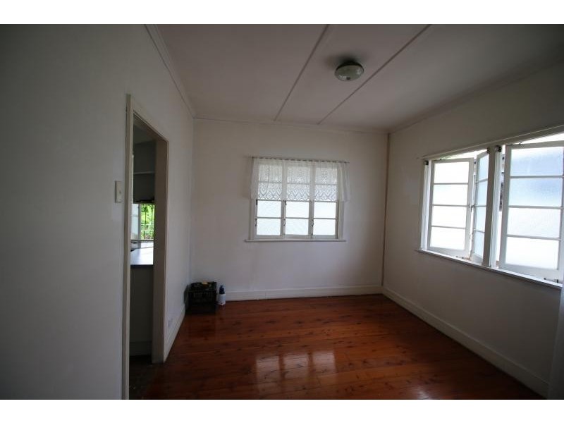 49 Nudgee Road, Hamilton QLD 4007