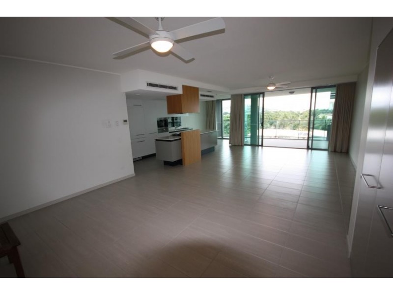 2509/6 Mariners Drive, Townsville City QLD 4810