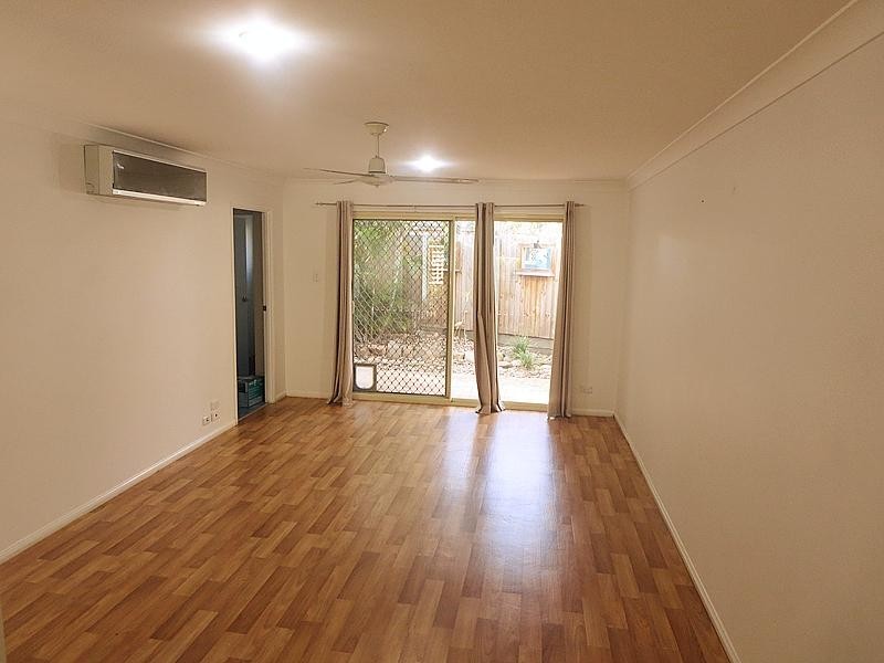 11 Oakmont Avenue, Oxley QLD 4075