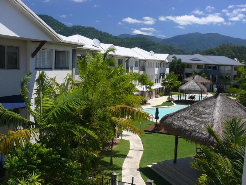 221/29 Springfield Crescent, Manoora QLD 4870