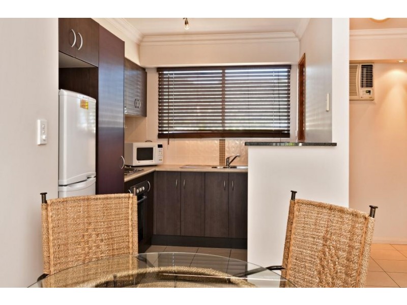 221/29 Springfield Crescent, Manoora QLD 4870