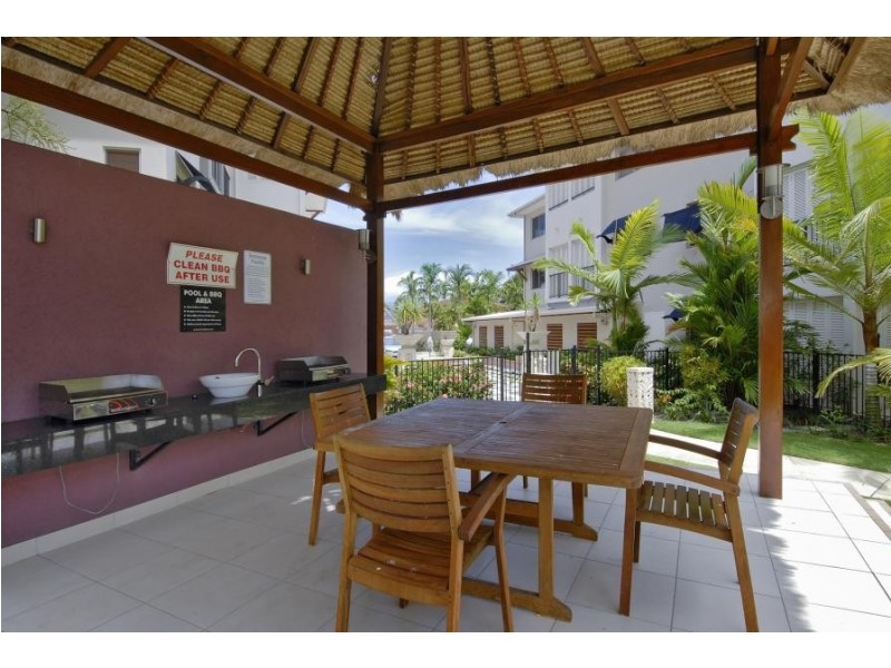 221/29 Springfield Crescent, Manoora QLD 4870