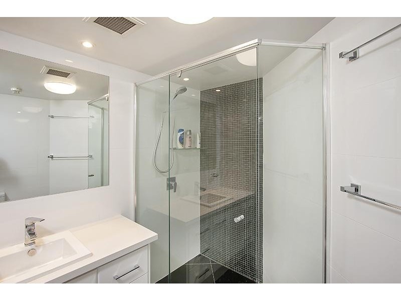 135 Macquarie Street, Teneriffe QLD 4005