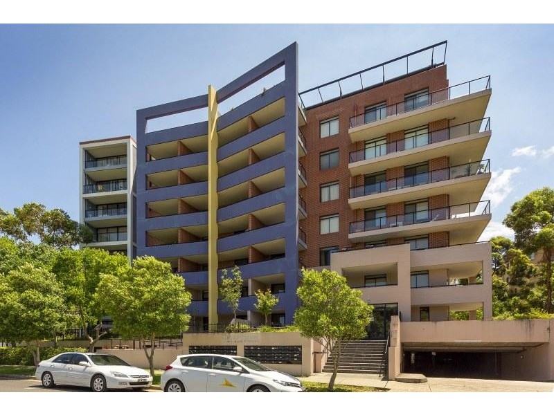 1603 / 41-45 waitara ave, Waitara NSW 2077