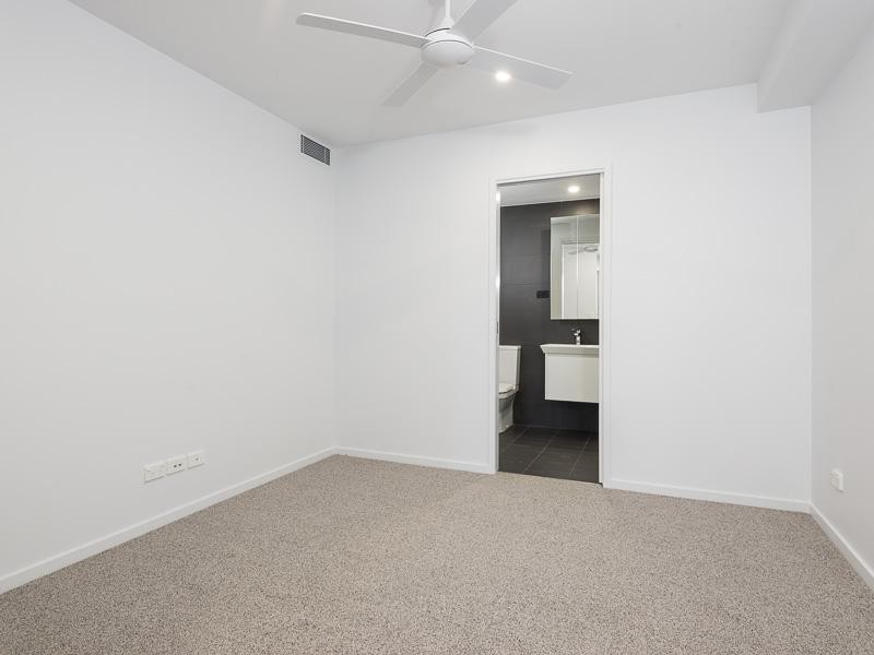 708 /16 Masters Street, Newstead QLD 4006