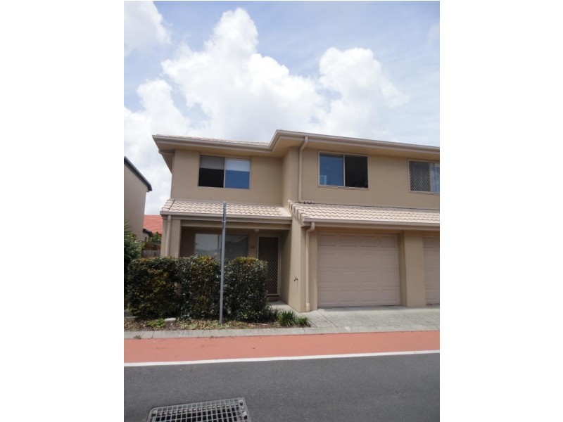 22 Johnston Street, Carina QLD 4152