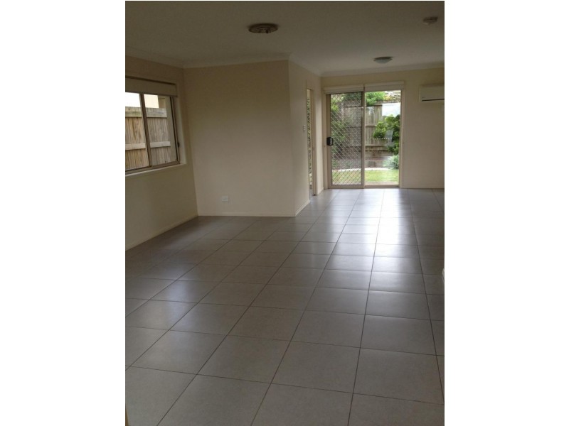 22 Johnston Street, Carina QLD 4152