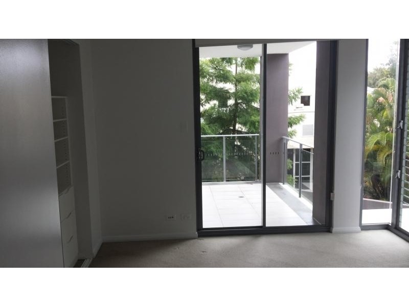 22 Ben Lexcen Place, Robina QLD 4226