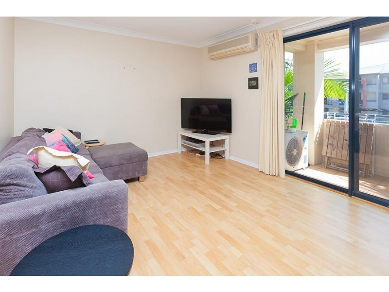 E4 / 52-62 NEWSTEAD TERRACE, Newstead QLD 4006