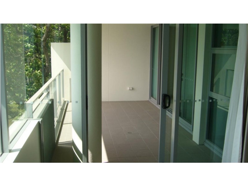 1103/6 Mariners Drive, Townsville City QLD 4810