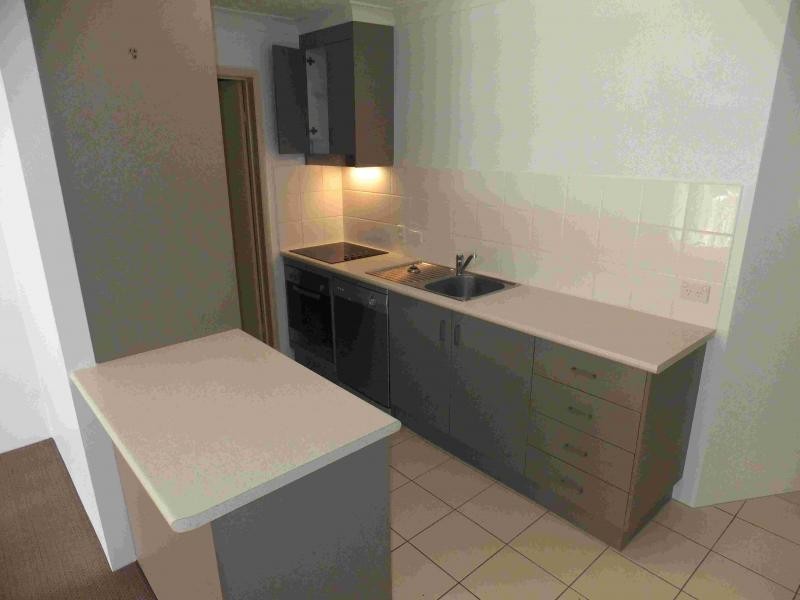 8/17 Lather Street, Southport QLD 4215