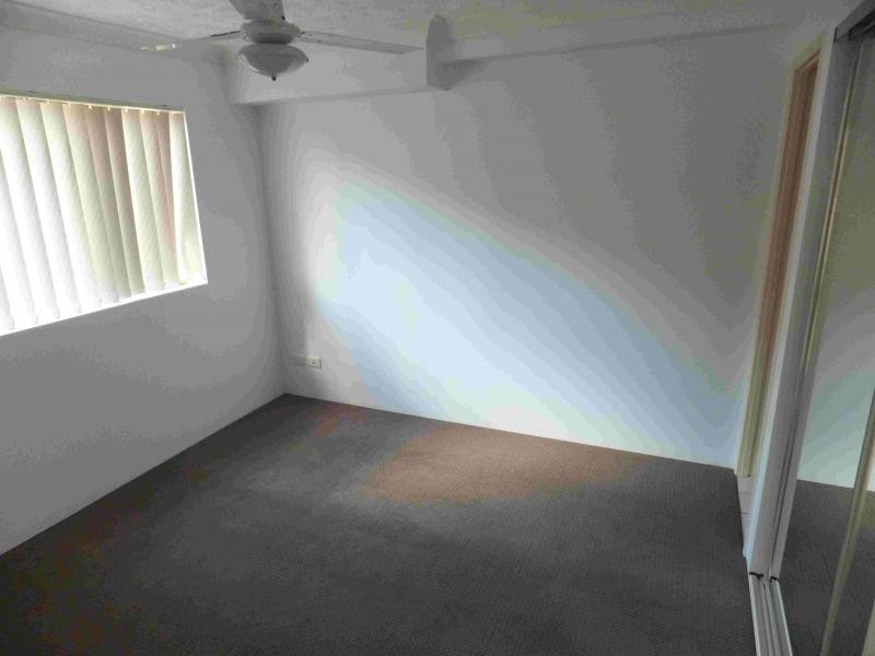 8/17 Lather Street, Southport QLD 4215