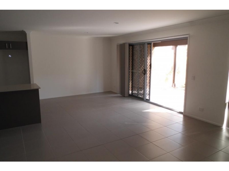 171 / 230 Pulgul St, Urangan QLD 4655