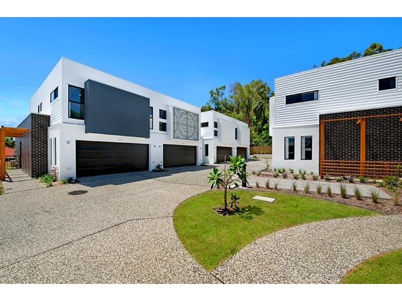 8/6 Border Drive North, Currumbin Waters QLD 4223