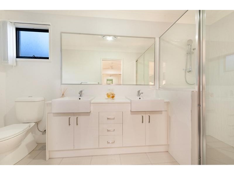 8/6 Border Drive North, Currumbin Waters QLD 4223