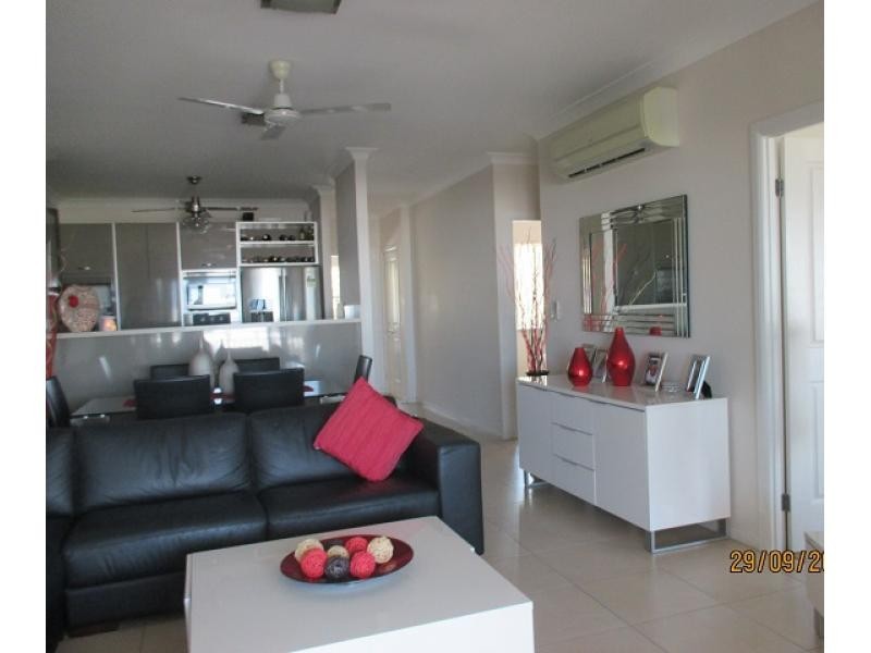 66 / 42 Warburton Street, North Ward QLD 4810