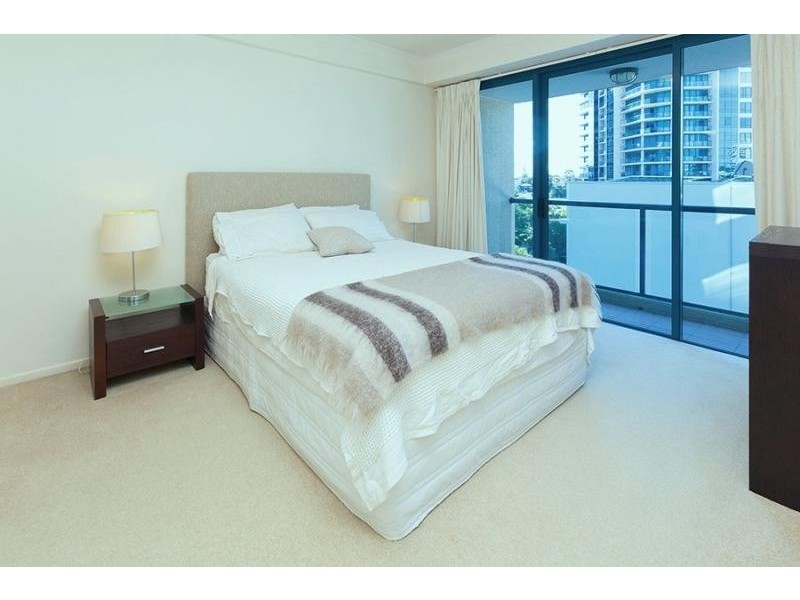 45 Deakin Street, Kangaroo Point QLD 4169