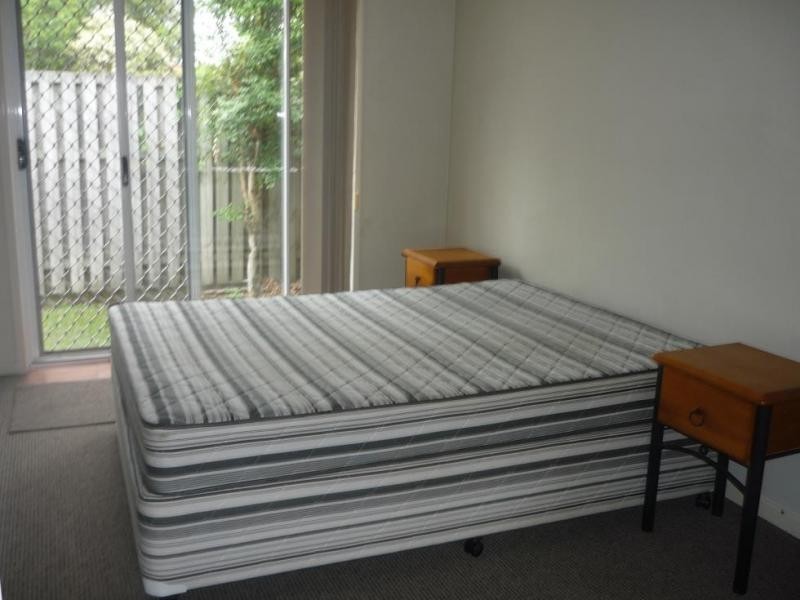 83 Heeb Street, Ashmore QLD 4214