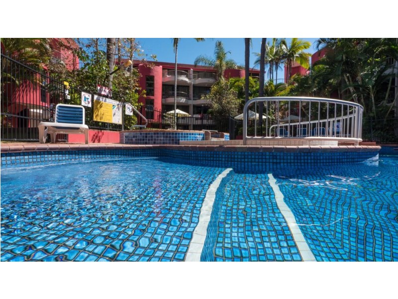 38 Enderley Avenue, Surfers Paradise QLD 4217