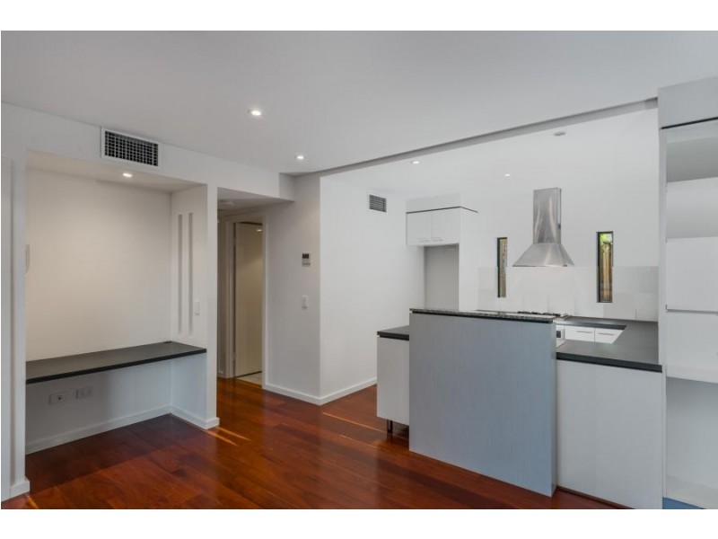 10/26 Holland Street, Toowong QLD 4066